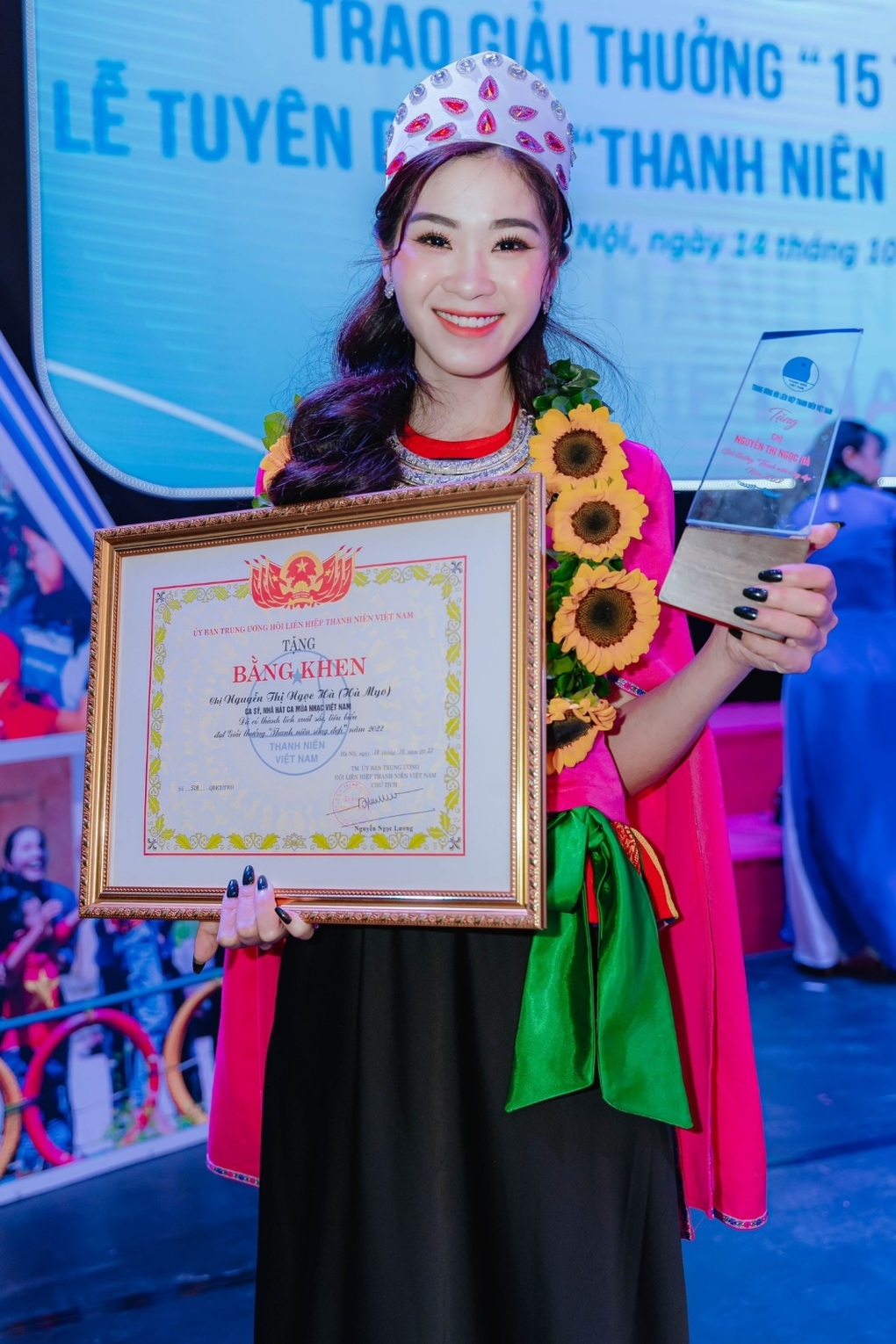 Nữ ca sĩ hai năm liên tiếp được đề cử Gương mặt trẻ Việt Nam tiêu biểu - 3 Nữ ca sĩ hai năm liên tiếp được đề cử Gương mặt trẻ Việt Nam tiêu biểu - 3