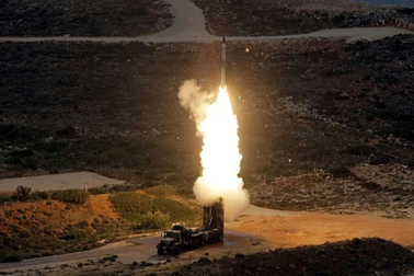 Gia cố mạng lưới phòng không, Nga điều "rồng lửa" S-300 ra sát tiền tuyến