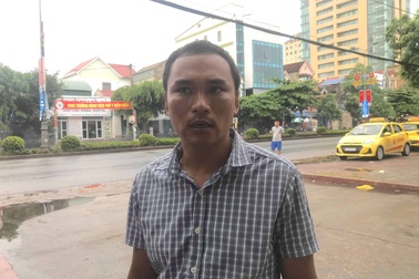 Can đánh nhau, em vợ bị anh rể dùng lưỡi lê đâm hỏng hậu môn