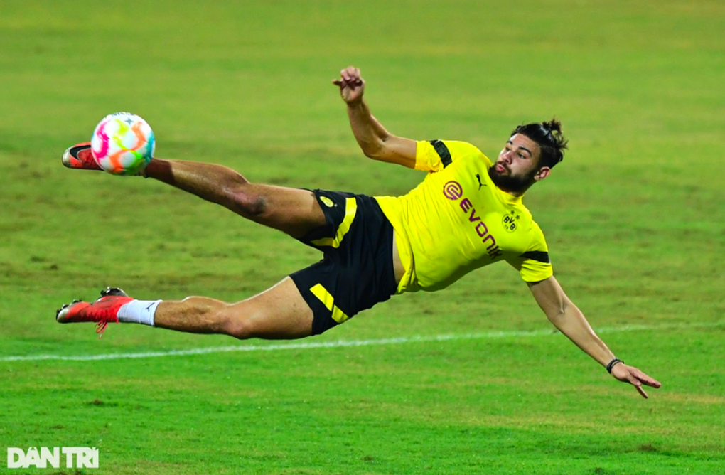 Tuyển Việt Nam - Dortmund: HLV Park Hang Seo thử nghiệm gương mặt mới - 2 Tuyển Việt Nam - Dortmund: HLV Park Hang Seo thử nghiệm gương mặt mới - 2