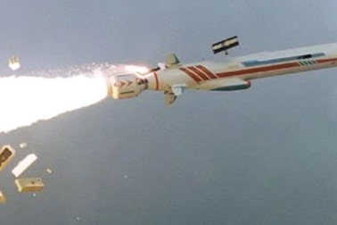 Indonesia phóng hỏng tên lửa do Trung Quốc sản xuất ngay trước mắt tổng thống