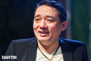 Nghệ sĩ Chiến Thắng bị gọi là "thằng điên", mỗi tháng đưa vợ 50 triệu đồng