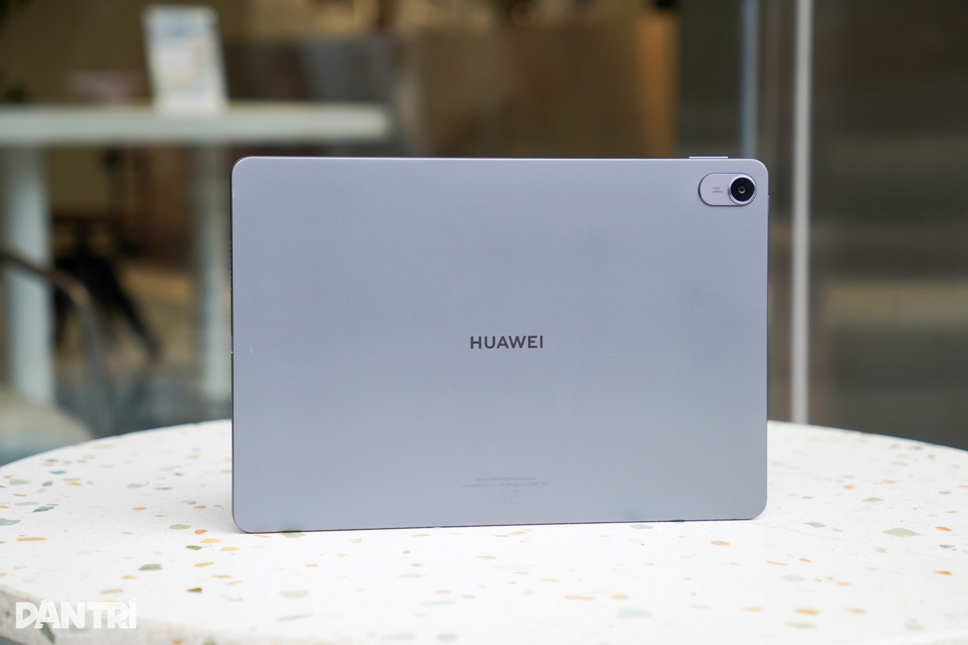 តើ Huawei MatePad 11.5 មានអ្វីខ្លះដើម្បីប្រកួតប្រជែងជាមួយ Galaxy Tab A9+ និង Redmi Pad 2? - ២០ Huawei MatePad 11.5 có gì để đấu với Galaxy Tab A9+ và Redmi Pad 2? - 20