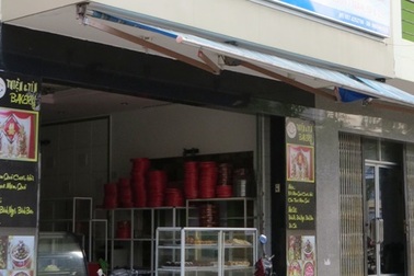 29 người nhập viện sau khi ăn bánh mì patê