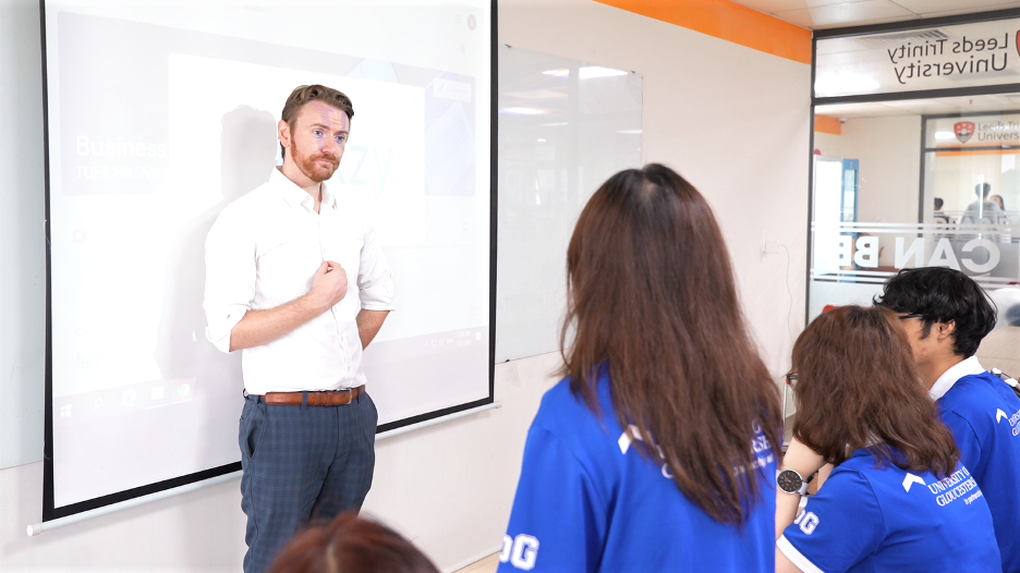 Sở hữu bằng cấp quốc tế, mở rộng cơ hội việc làm với chương trình Gloucestershire Vietnam - 1 Sở hữu bằng cấp quốc tế, mở rộng cơ hội việc làm với chương trình Gloucestershire Vietnam - 1
