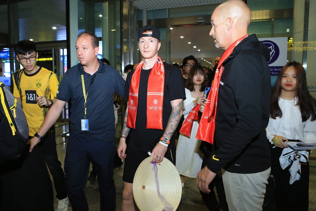 Borussia Dortmund du đấu ở Việt Nam: Những vị khách kém sức hút - 1 Borussia Dortmund du đấu ở Việt Nam: Những vị khách kém sức hút - 1