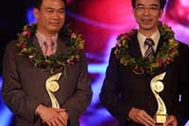 Clip trao giải Nhất lĩnh vực Y học