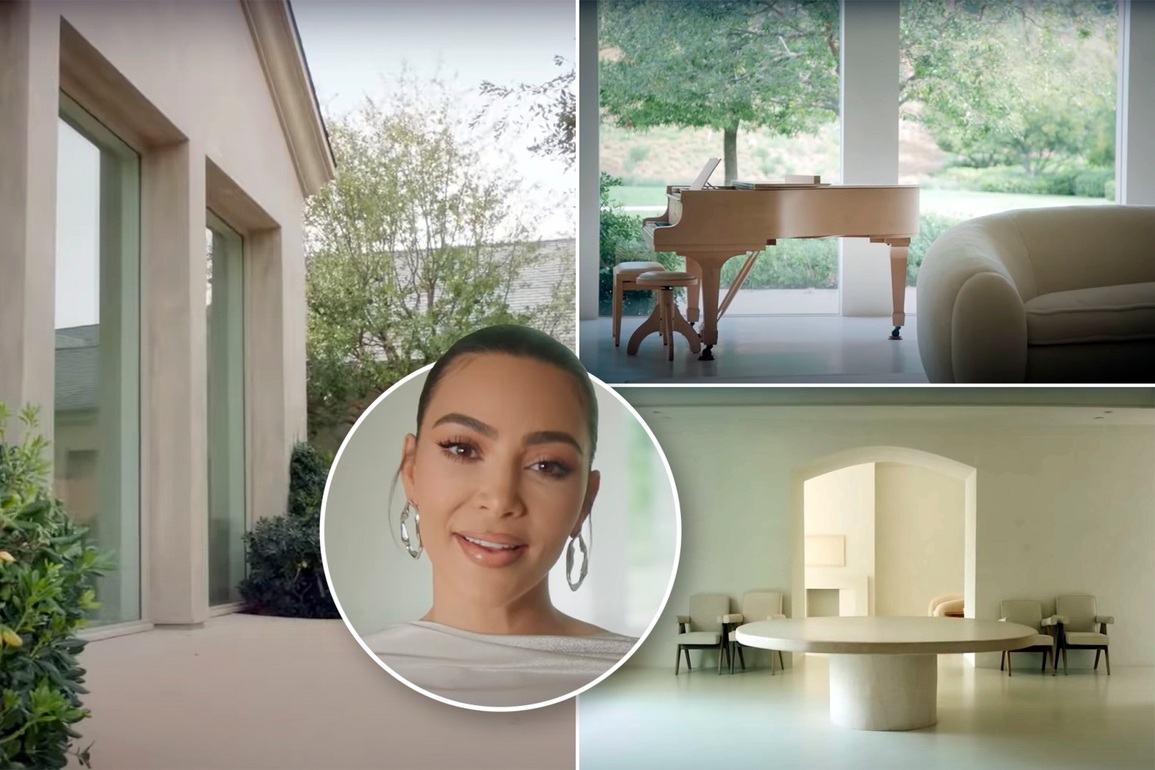 Nữ tỷ phú Kim Kardashian: Tắc kè hoa chỉ chấp nhận màu trắng trong nhà - 1 Nữ tỷ phú Kim Kardashian: Tắc kè hoa chỉ chấp nhận màu trắng trong nhà - 1
