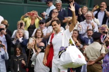 Roger Federer mất vị trí ở top 10 ATP sau 968 tuần