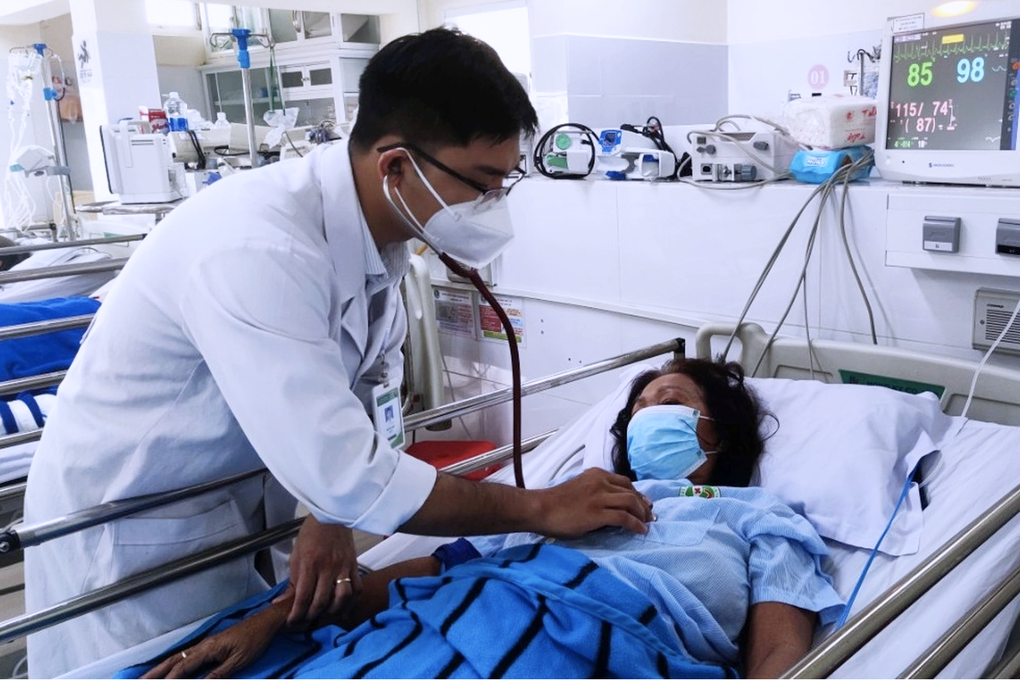Nhận hơn 600 ca đột quỵ mỗi năm, bệnh viện ở TPHCM cứu bệnh nhân thế nào? - 2 Nhận hơn 600 ca đột quỵ mỗi năm, bệnh viện ở TPHCM cứu bệnh nhân thế nào? - 2