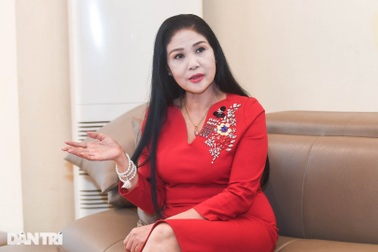 NSND Thanh Ngoan thừa nhận là "đại gia", kể quy tắc sống cùng con dâu