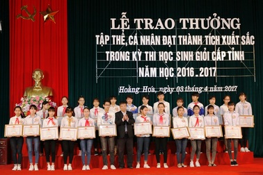 Thanh Hóa: Khen thưởng hàng trăm học sinh giỏi cấp tỉnh