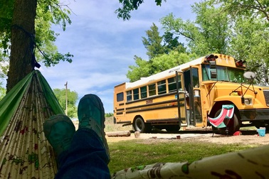 Nhà di động trong mơ biến thành "phòng giam" thời dịch