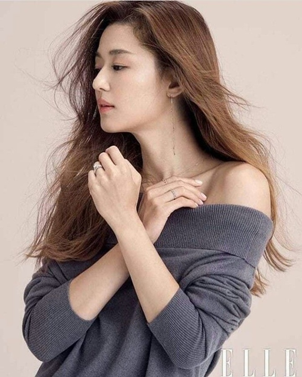 Mợ chảnh Jeon Ji Hyun đẹp xuất sắc ở tuổi 39 - 2 Mợ chảnh Jeon Ji Hyun đẹp xuất sắc ở tuổi 39 - 2