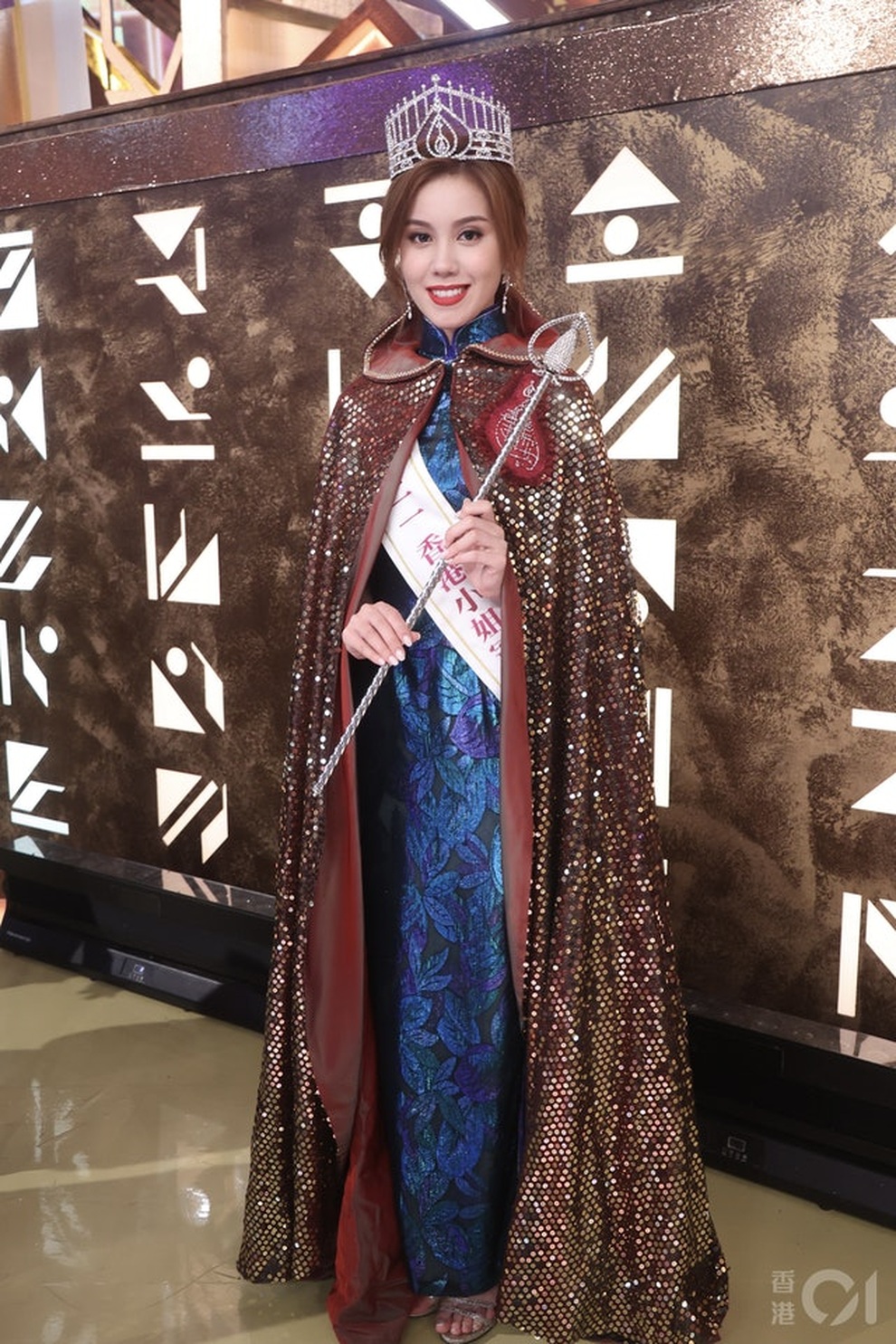 Cuộc thi Hoa hậu Hồng Kông 2021 bị chê trách vì lạm dụng hình thể thí sinh - 6 Cuộc thi Hoa hậu Hồng Kông 2021 bị chê trách vì lạm dụng hình thể thí sinh - 6
