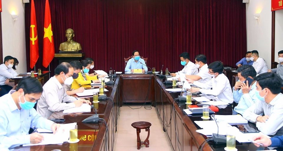 Từ 1/5: Tổng đài 111 giải đáp thông tin về gói hỗ trợ 62.000 tỷ đồng - 1 Từ 1/5: Tổng đài 111 giải đáp thông tin về gói hỗ trợ 62.000 tỷ đồng - 1
