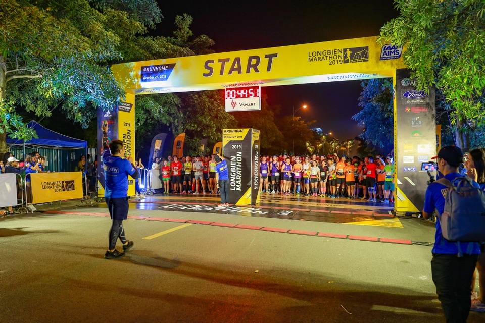 5.000 vận động viên marathon tham gia Longbien Marathon 2020 - 1