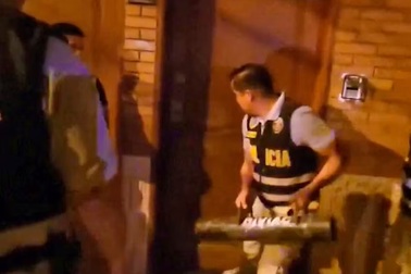 Cảnh sát đột kích nhà Tổng thống Peru vì đồng hồ xa xỉ không khai báo