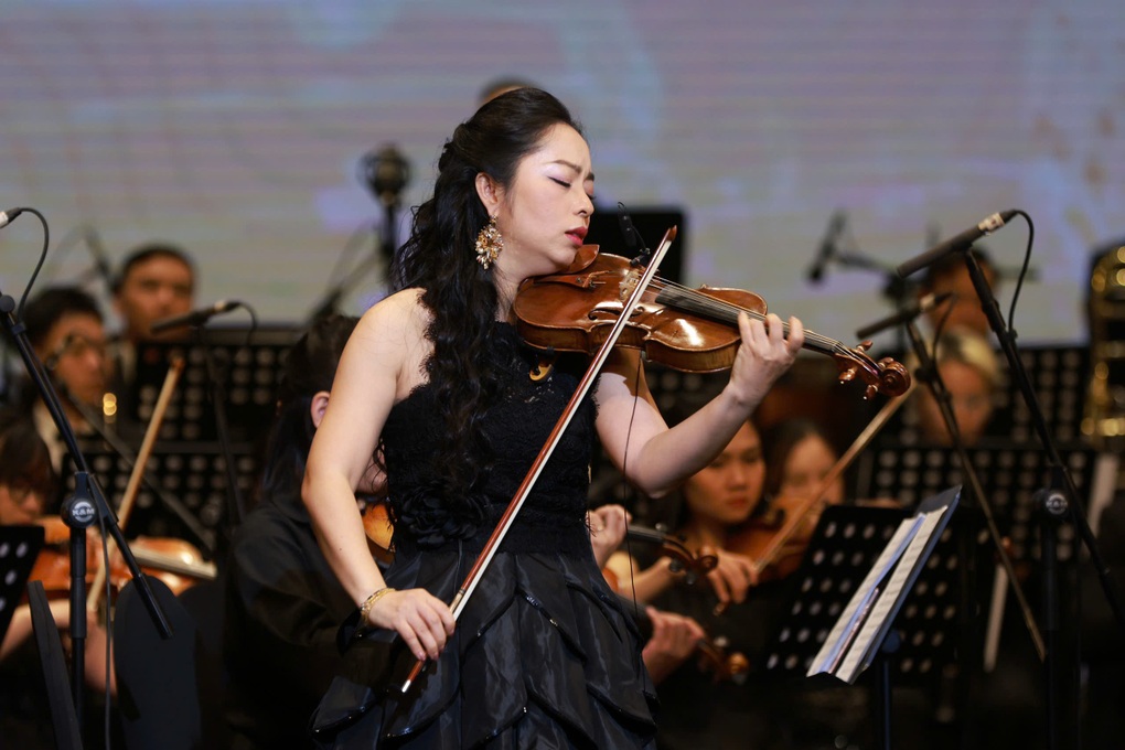 Bản giao hưởng Hòa bình 2024: Những giai điệu đẹp về cuộc sống - 1 Bản giao hưởng Hòa bình 2024: Những giai điệu đẹp về cuộc sống - 1