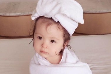 Elly Trần xin tha cho con gái khờ dại