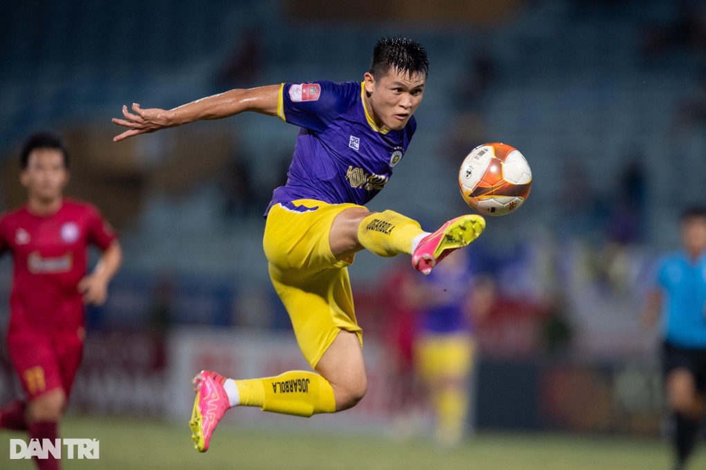 Thua đậm Hà Nội FC, CLB Khánh Hòa chính thức xuống hạng - 6 Thua đậm Hà Nội FC, CLB Khánh Hòa chính thức xuống hạng - 6
