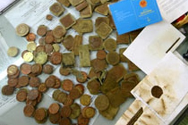 Triệt phá đường dây làm bằng giả lớn nhất từ trước tới nay