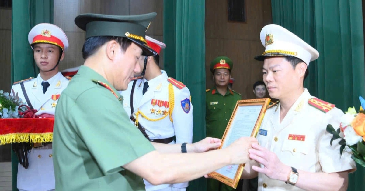 Đại tá Nguyễn Hữu Mạnh làm Giám đốc Công an tỉnh Ninh Bình mới