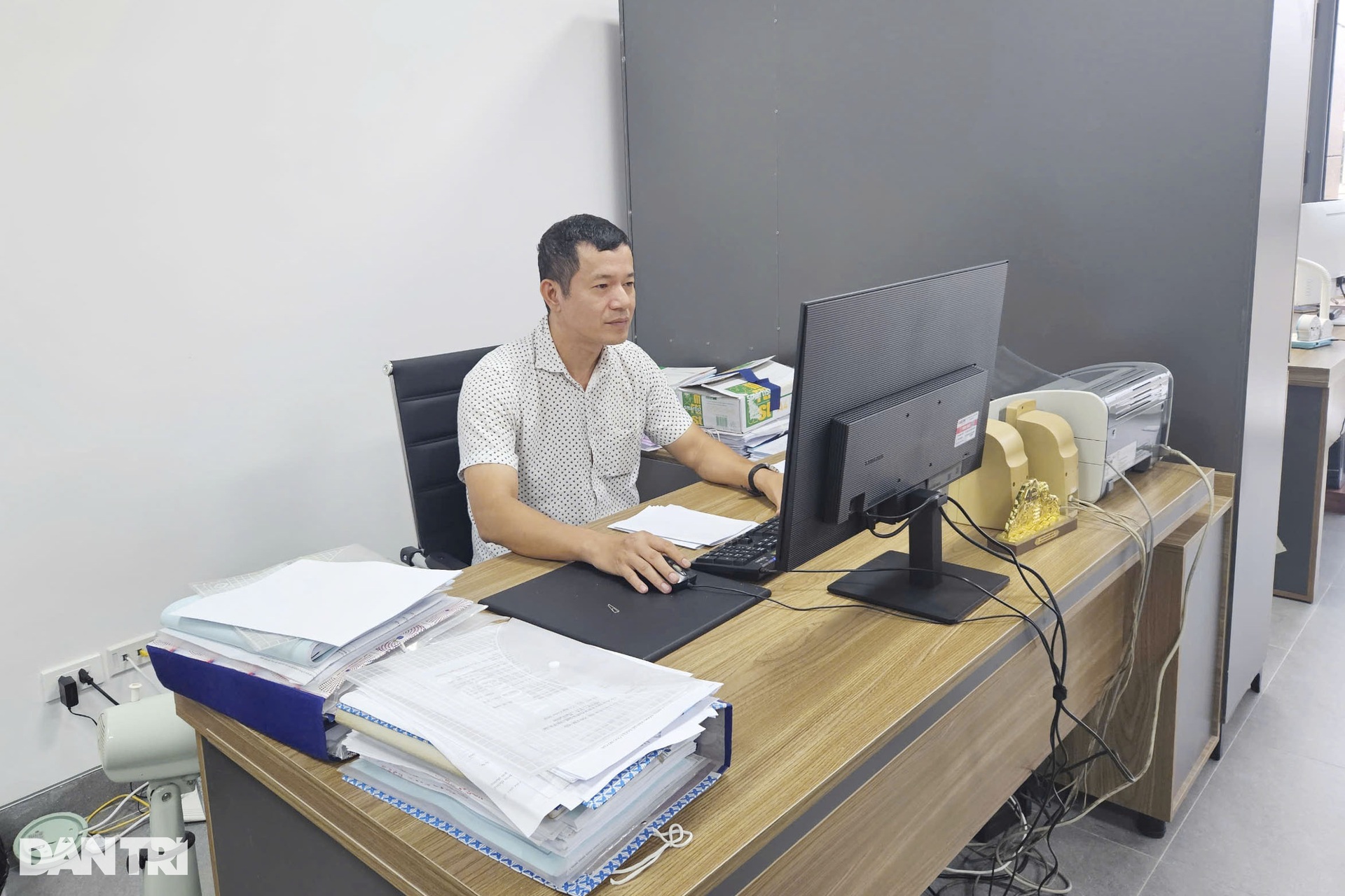 Vận hành chính quyền 2 cấp ở Hải Phòng: Thuê xe chung đến nơi làm việc mới - 11