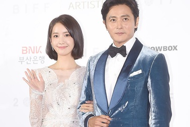 Mỹ nhân xứ Hàn hội tụ trong đêm khai mạc LHP quốc tế Pusan 2017