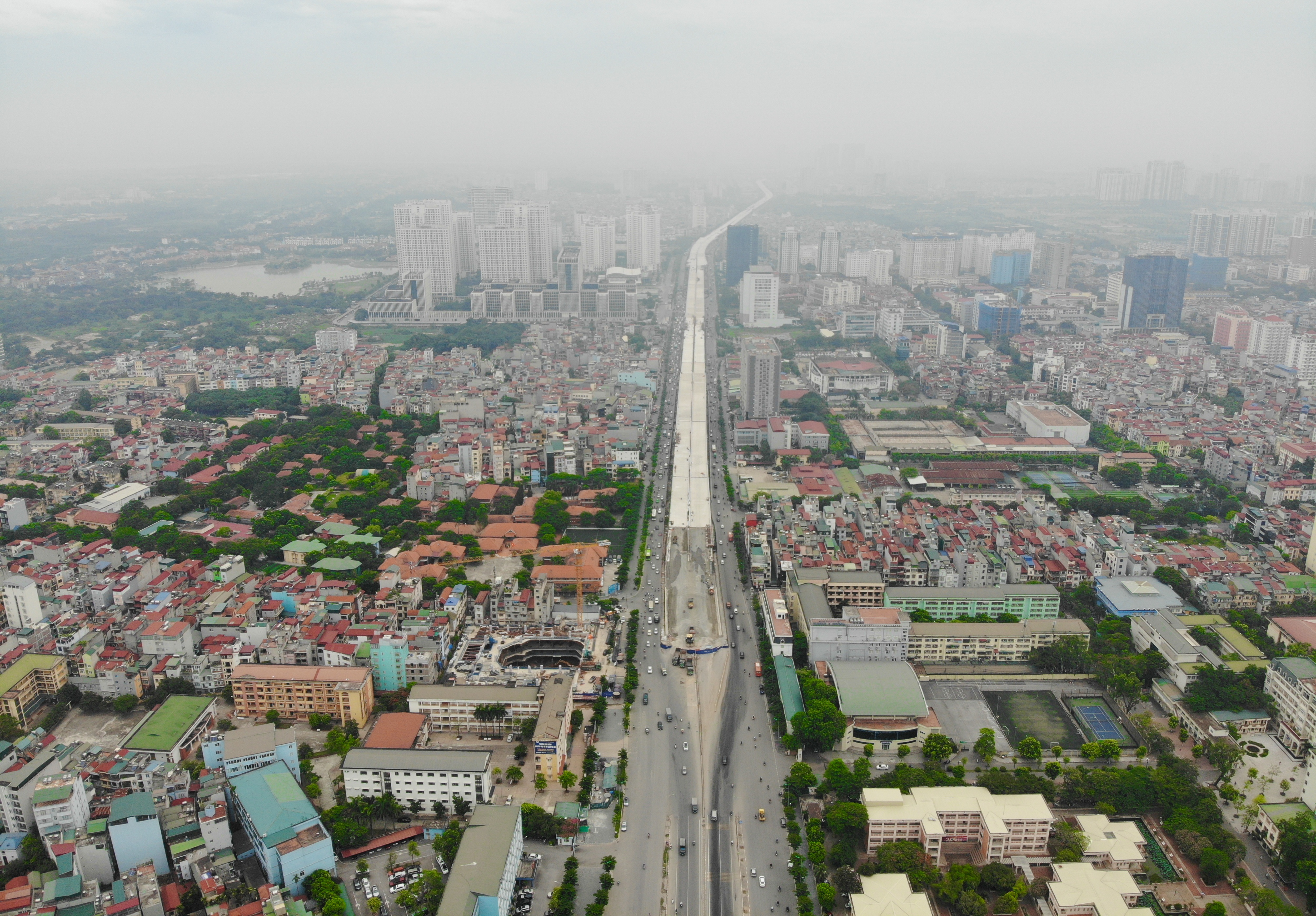 Hà Nội: Gấp rút thi công đường vành đai 3 trên cao trước ngày thông xe - 1 Hà Nội: Gấp rút thi công đường vành đai 3 trên cao trước ngày thông xe - 1