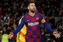 Barcelona 4-1 Celta Vigo: Cú hattrick của Messi