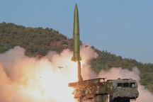 Triều Tiên bắn tên lửa đạn đạo khi Ngoại trưởng Mỹ đang thăm Hàn Quốc