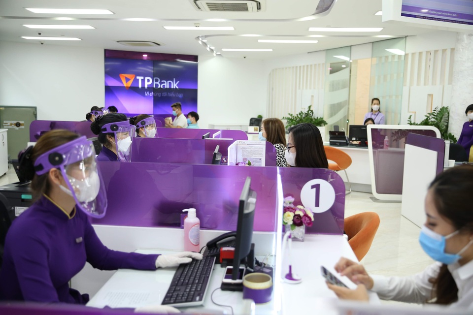 Thêm nhiều loại phí được TPBank miễn cho khách hàng doanh nghiệp - 1 Thêm nhiều loại phí được TPBank miễn cho khách hàng doanh nghiệp - 1