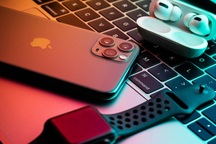 Apple gây tranh cãi vì bán phụ kiện có chứa hóa chất gây dị tật và ung thư