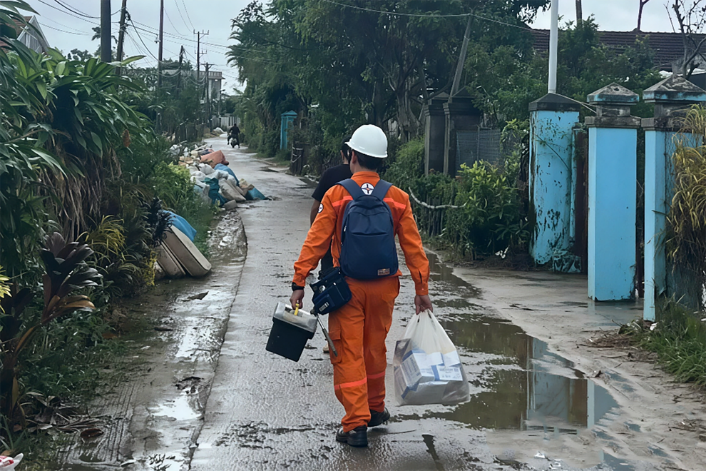 Đoàn thanh niên EVNGENCO2 chung tay hỗ trợ người dân vùng lũ tại Trung Bộ - 6