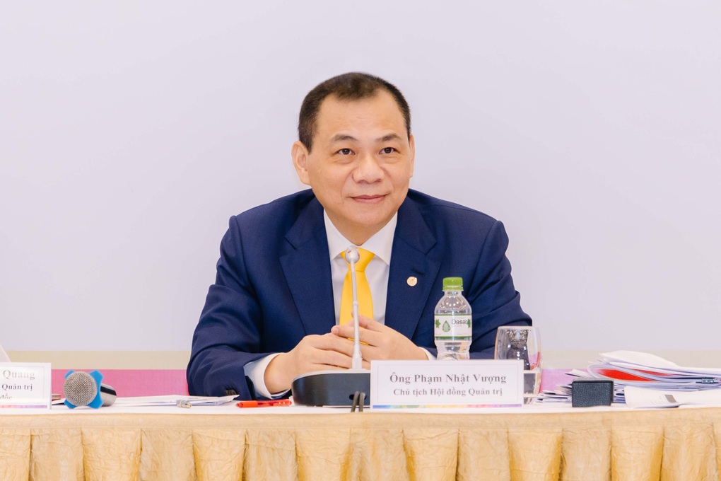Cổ phiếu Vinpearl cháy hàng ngày chào sàn, tỷ phú Vượng thắng lớn - 1 Cổ phiếu Vinpearl cháy hàng ngày chào sàn, tỷ phú Vượng thắng lớn - 1