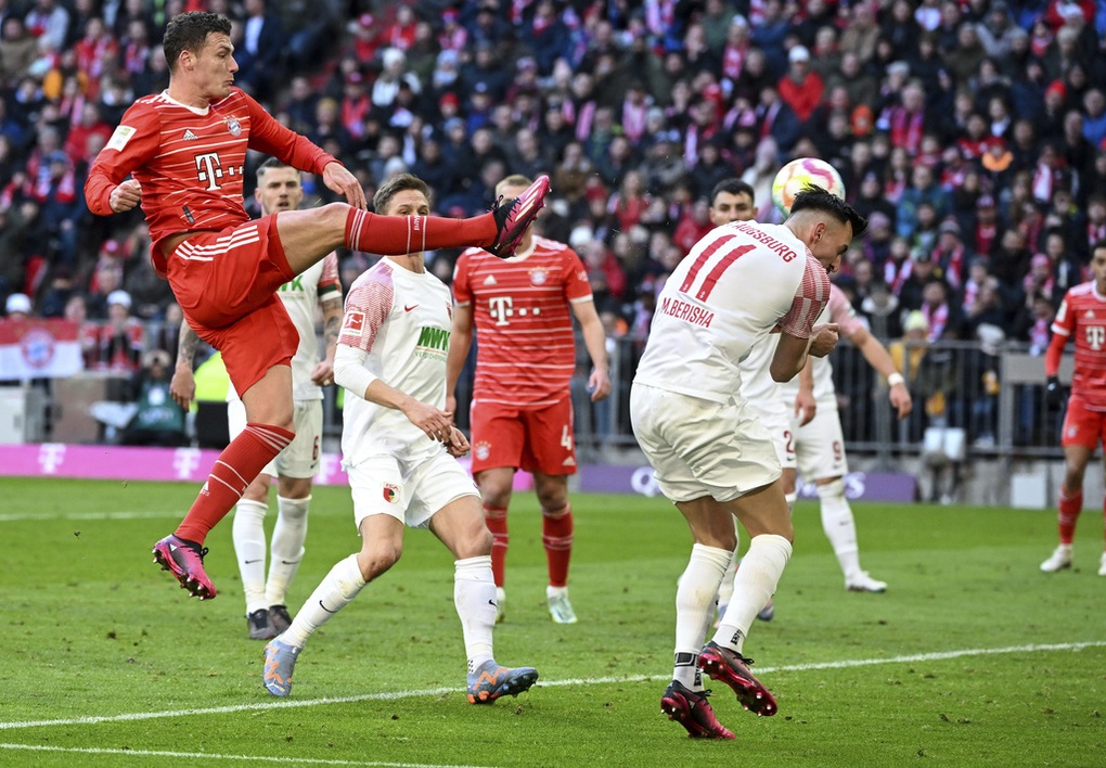 Bayern Munich tiếp đà thăng hoa sau khi loại PSG ở Champions League - 2 Bayern Munich tiếp đà thăng hoa sau khi loại PSG ở Champions League - 2