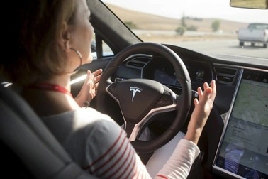 Tesla phớt lờ khuyến nghị sửa lỗi an toàn từ chính phủ Mỹ