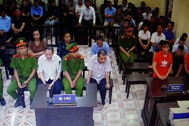 Xử vụ gian lận điểm thi ở Hà Giang: "Con lợn nhựa" liên quan gì việc nâng điểm?