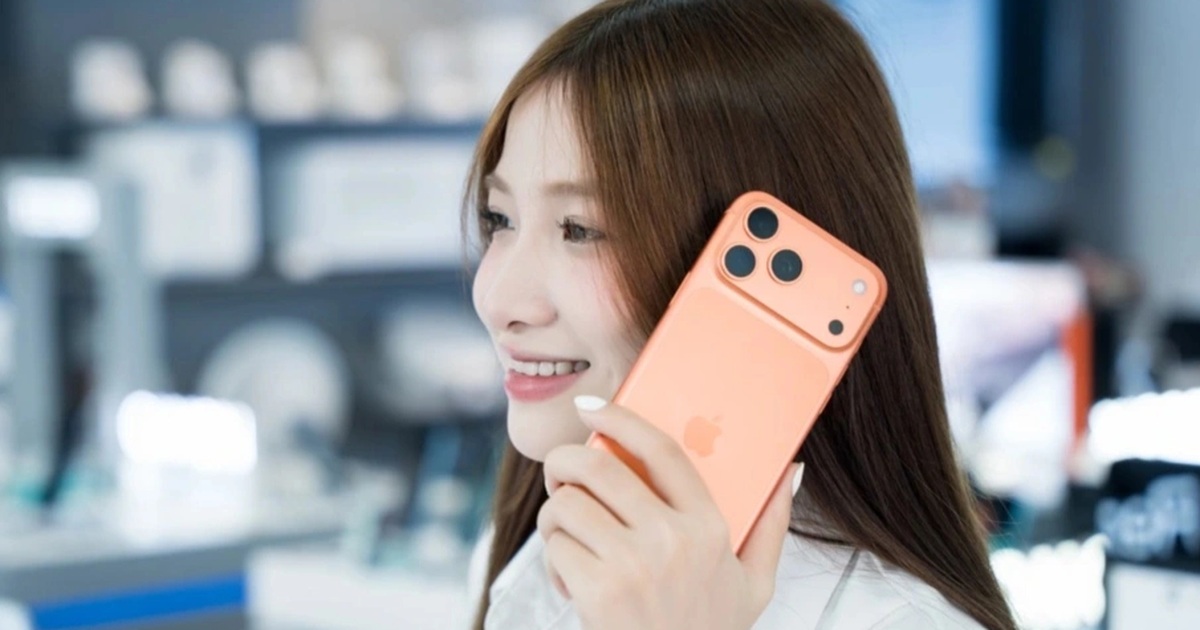 Giá iPhone 17 Pro Max "hạ nhiệt" nhưng vẫn cao