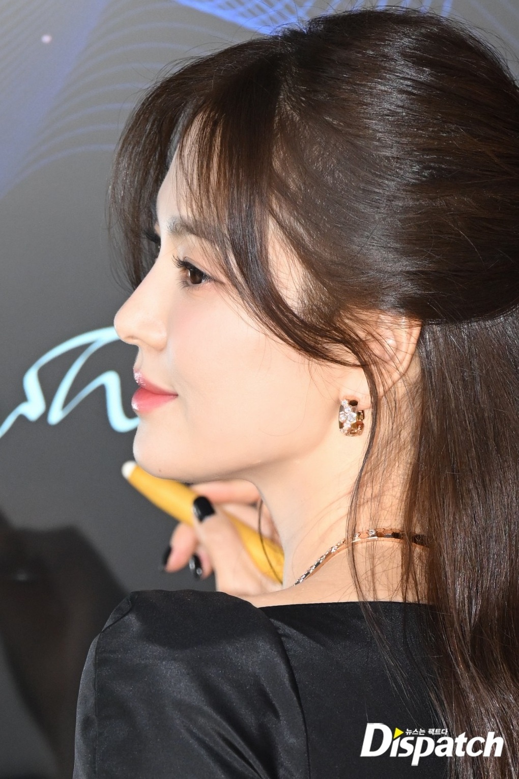 Đẳng cấp thời trang của Song Hye Kyo: Mặc giản dị vẫn đẹp lu mờ đàn em - 3 Đẳng cấp thời trang của Song Hye Kyo: Mặc giản dị vẫn đẹp lu mờ đàn em - 3