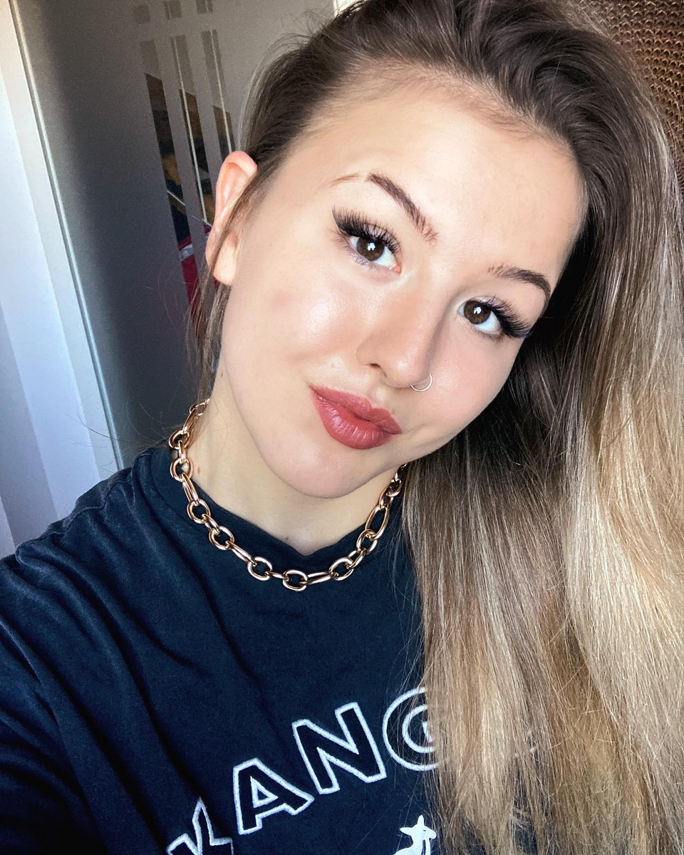 Gương mặt xinh xắn của nữ võ sĩ bị biến dạng xấu thê thảm - 10 Gương mặt xinh xắn của nữ võ sĩ bị biến dạng xấu thê thảm - 10