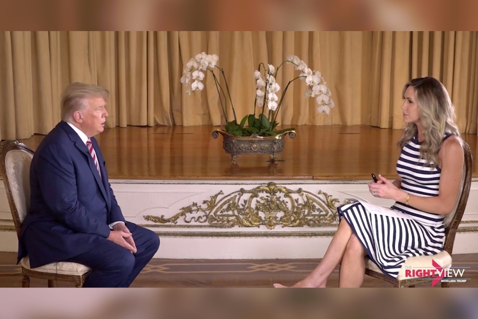 Facebook, Instagram bất ngờ xóa video con dâu phỏng vấn ông Trump - 1 Facebook, Instagram bất ngờ xóa video con dâu phỏng vấn ông Trump - 1