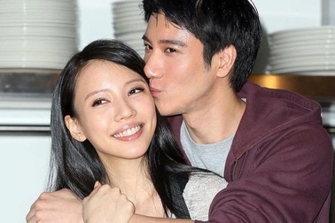 Vợ Vương Lực Hoành: "Tôi làm tất cả không phải vì tiền"