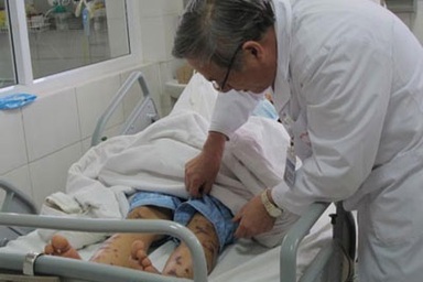 Một bé gái tử vong nghi viêm não mô cầu