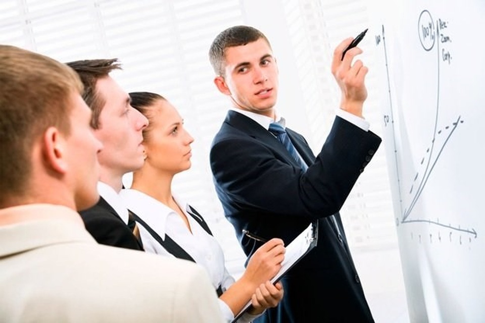 Có nhiều lợi thế, vì sao CEO Việt vẫn thua trên sân nhà? - 2 Có nhiều lợi thế, vì sao CEO Việt vẫn thua trên sân nhà? - 2