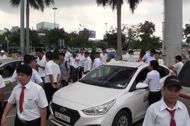 Đà Nẵng siết hoạt động vận tải sau vụ taxi đình công ở sân bay