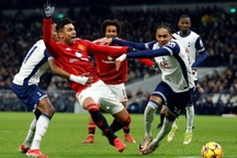 Rio Ferdinand chỉ ra "tử huyệt" của Man Utd trước chung kết Europa League