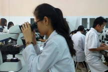 Thêm gần 800 bác sĩ học Y Hà Nội ra trường