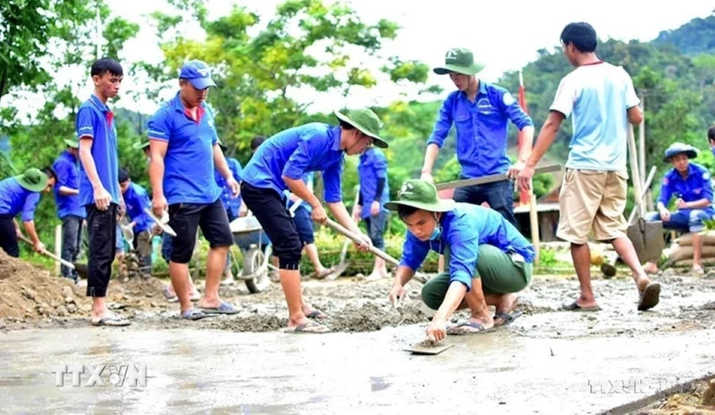 Tuổi trẻ Việt Nam tự hào, vững bước viết tiếp trang sử hào hùng - 1 Tuổi trẻ Việt Nam tự hào, vững bước viết tiếp trang sử hào hùng - 1